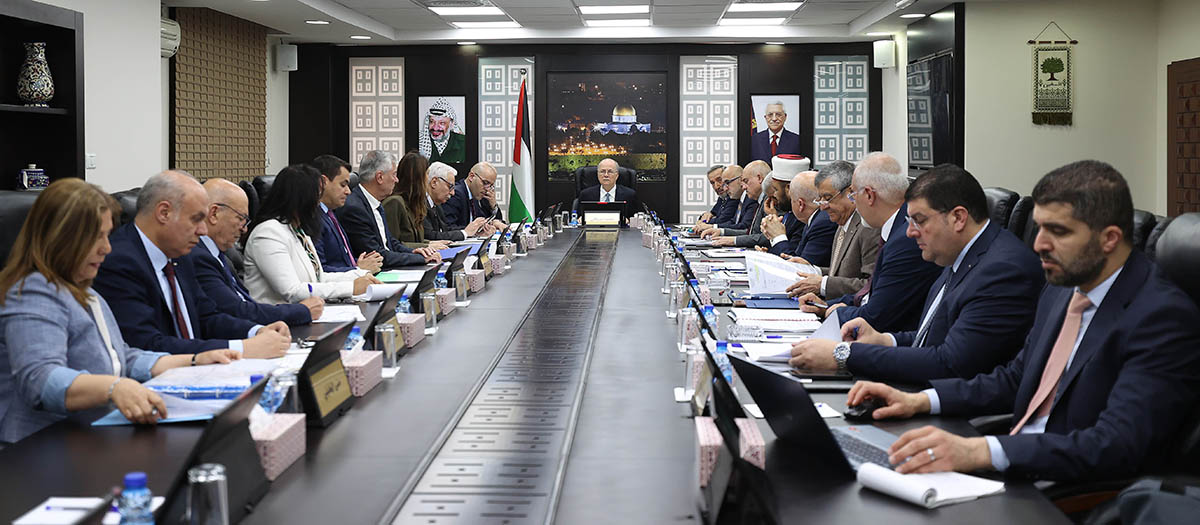 مجلس الوزراء: جهود مستمرة  لتأمين دفعة من رواتب الموظفين قريبا